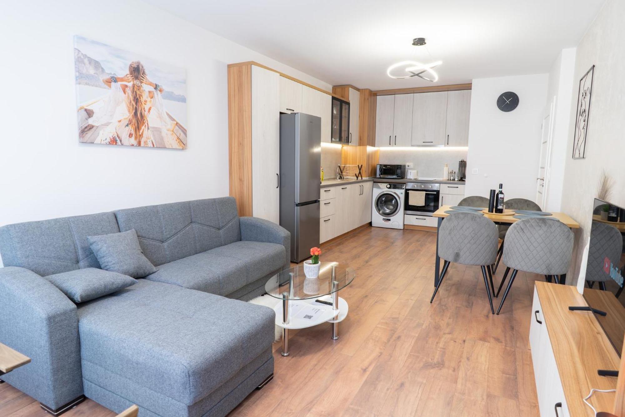 New Modern & Cozy Apartment With Free Private Parking And Ev Charging Station Várna Kültér fotó